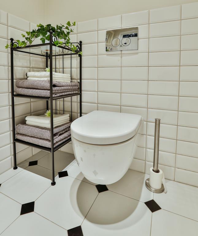 Apartament Bursztynowy Mariacka Old Town Гданск Стая снимка
